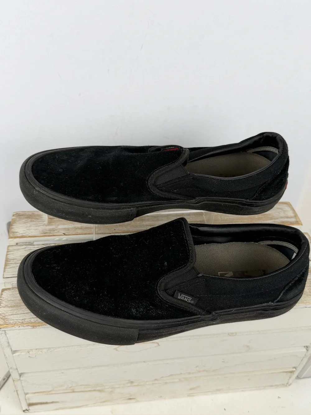 Vans Skate Slip-On shoes in a blackout colorway durable suede upper size 9.5